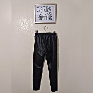 Black Leather imitation leggins.